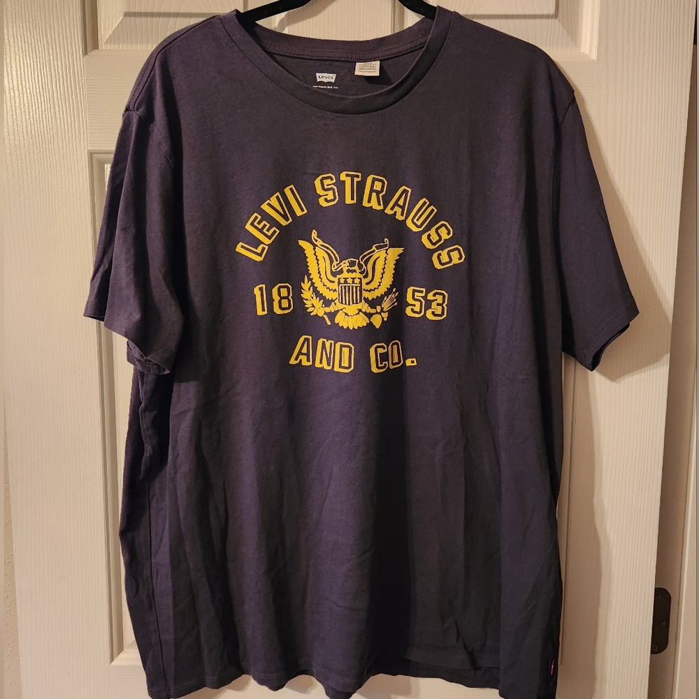 Men's Levi T-shirt Size XXL